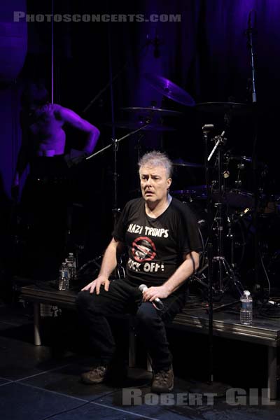 JELLO BIAFRA AND THE GUANTANAMO SCHOOL OF MEDECINE - 2016-08-21 - PARIS - Petit Bain - 